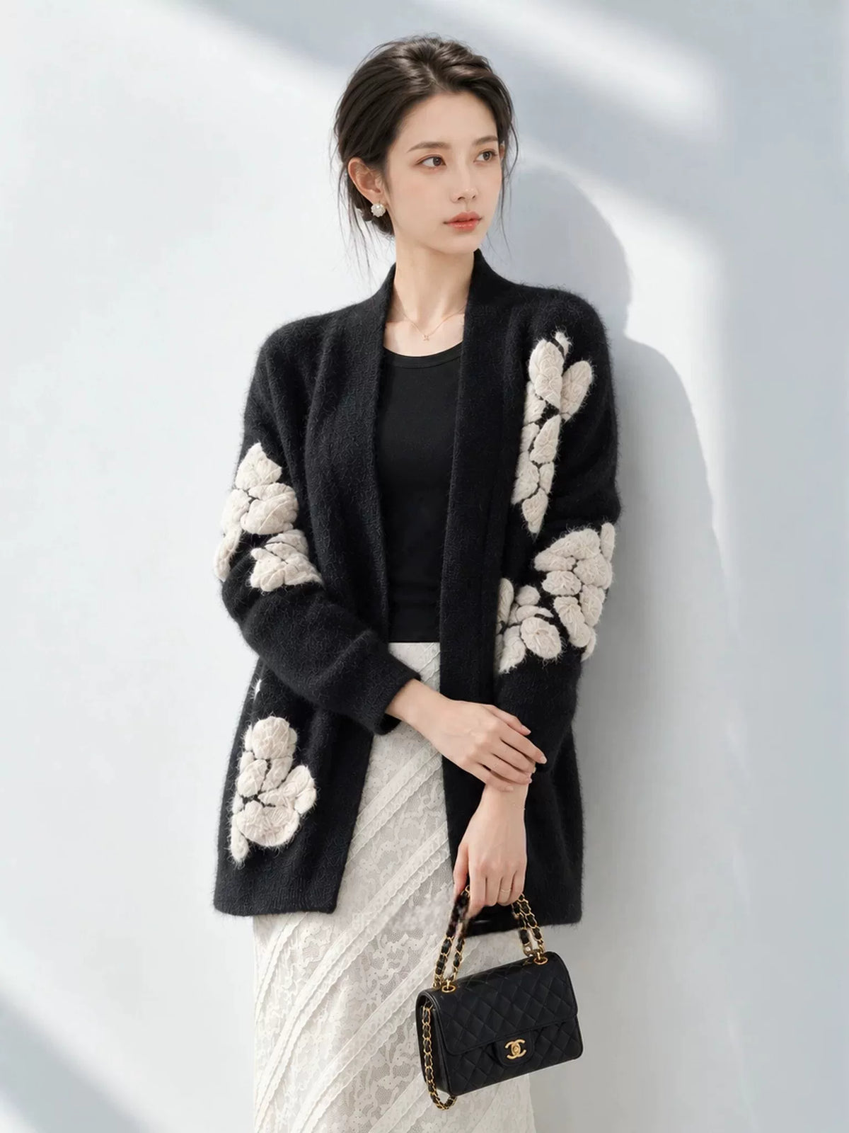 Women's Black Knit Floral Relaxed Hoodie Cardigan Open-Front Sweatshirt Jacket for Office Outfits Fall Spring Travel Everyday Date Night