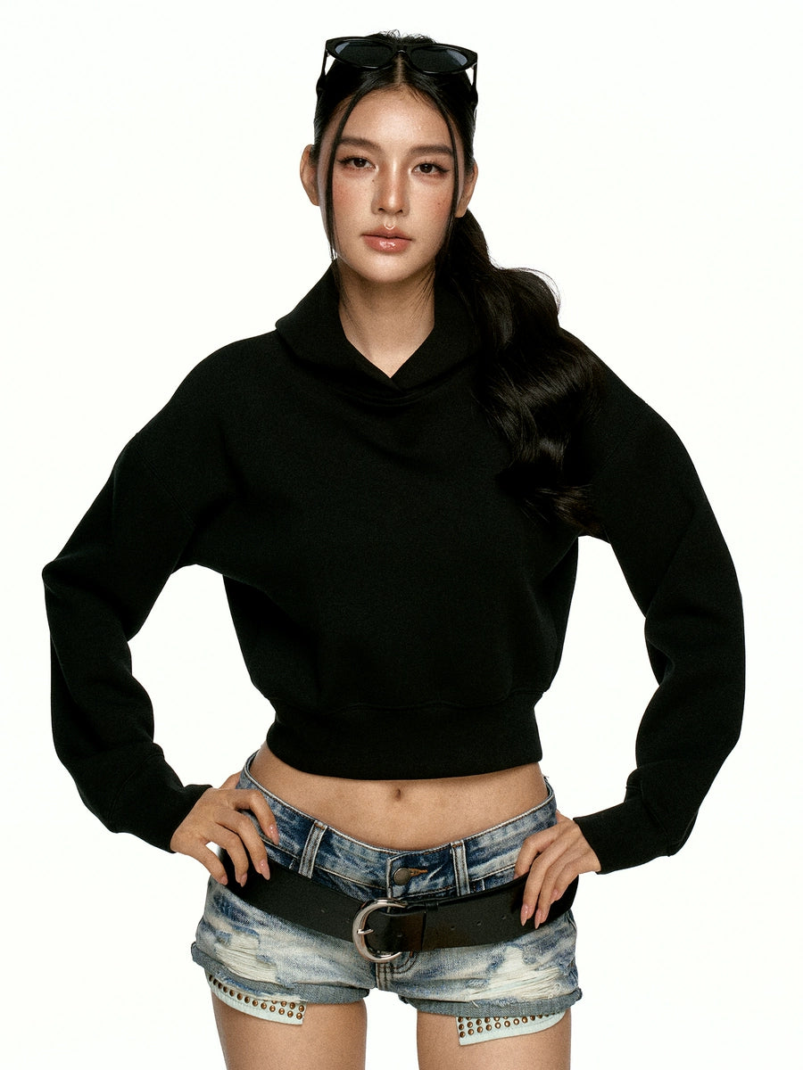 Women's Black Slim-Fit Cropped Relaxed Hoodie Sweatshirt for Casual Streetwear Fall Travel and Weekend Everyday Date Night