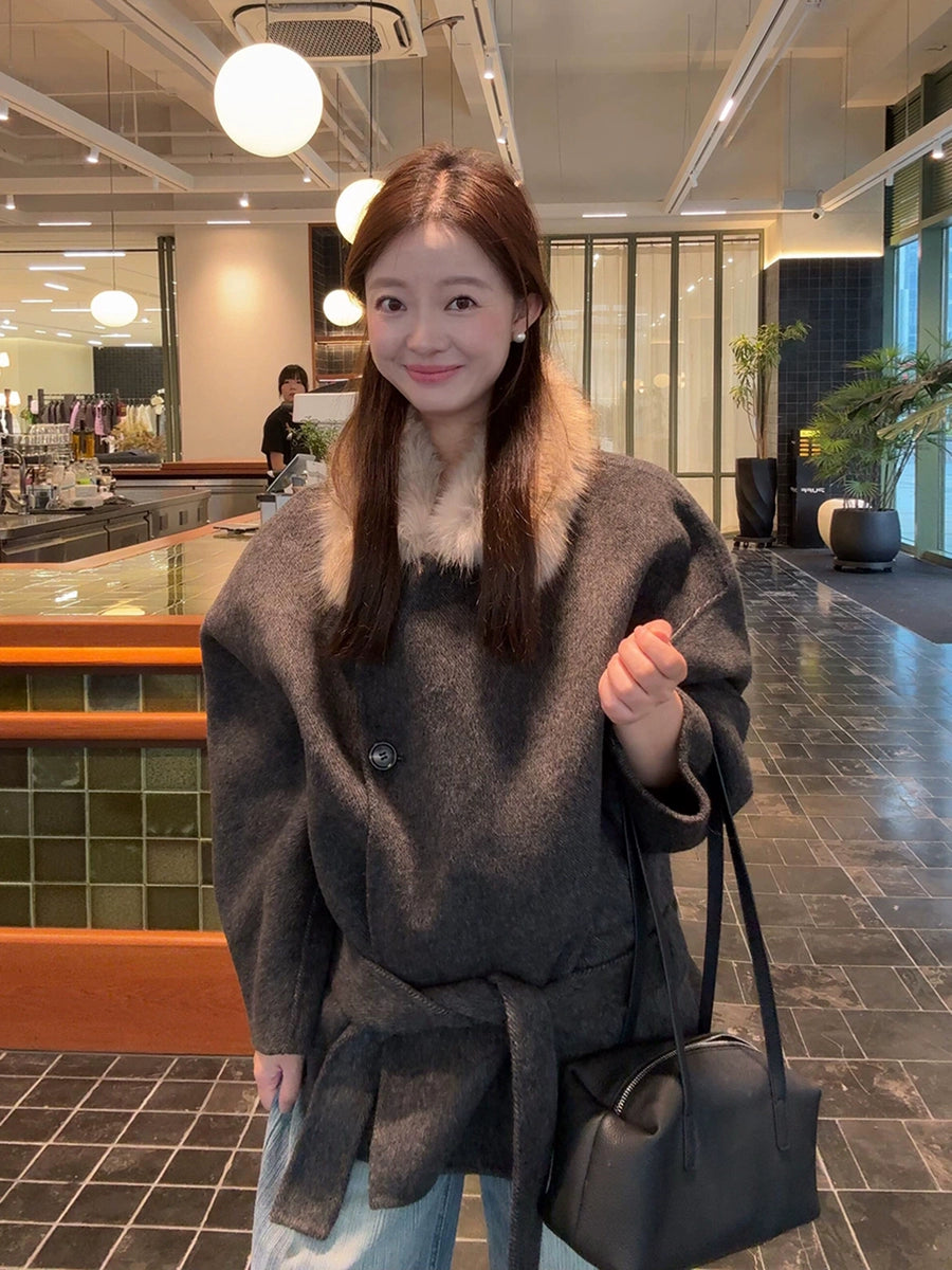 Women's Fur-collar Grey Slim-fit Korean-style Quiet-luxury Winter Coat for Fall Layering Travel Office Slimming Holiday Date Night