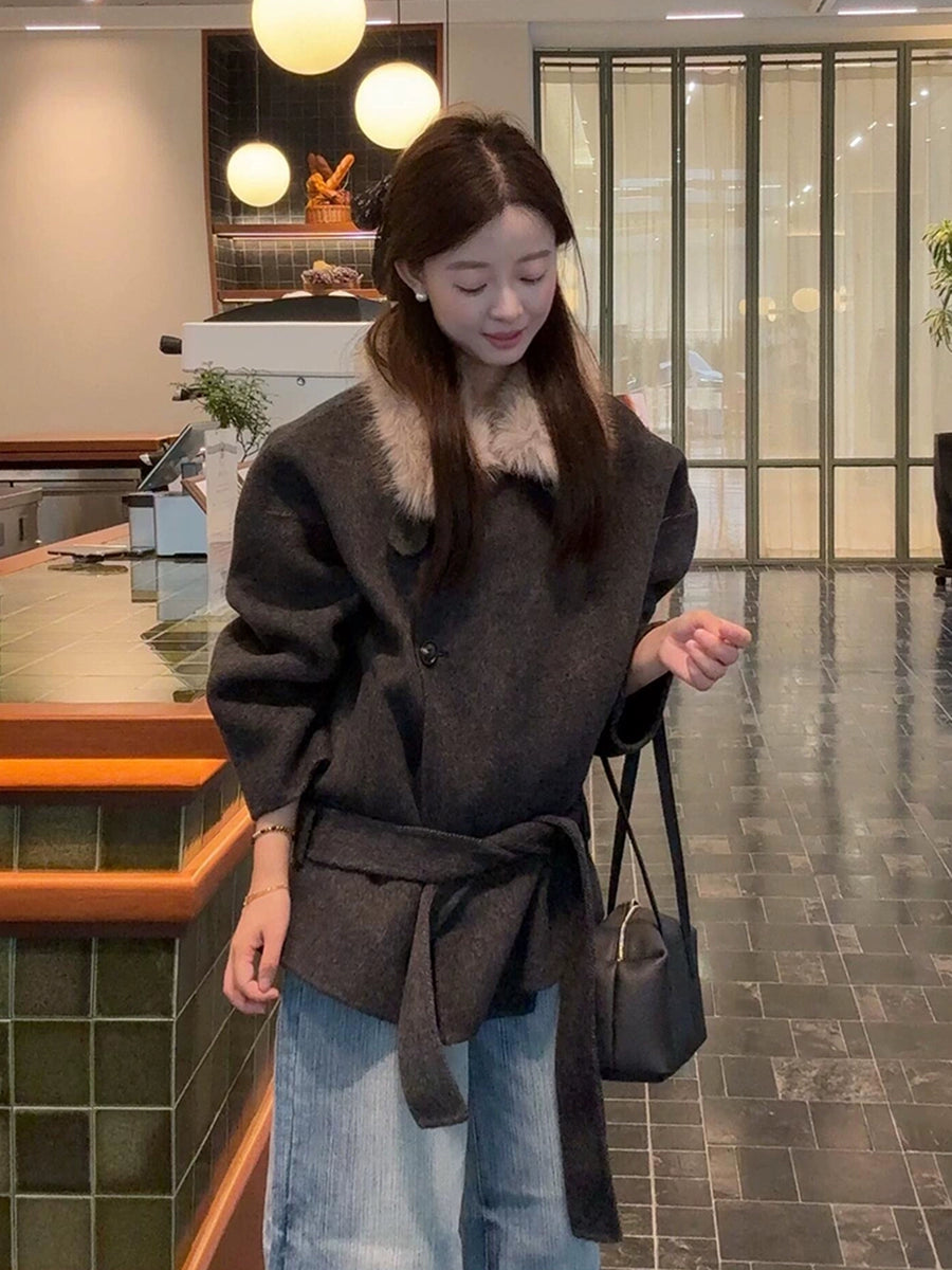 Women's Fur-collar Grey Slim-fit Korean-style Quiet-luxury Winter Coat for Fall Layering Travel Office Slimming Holiday Date Night