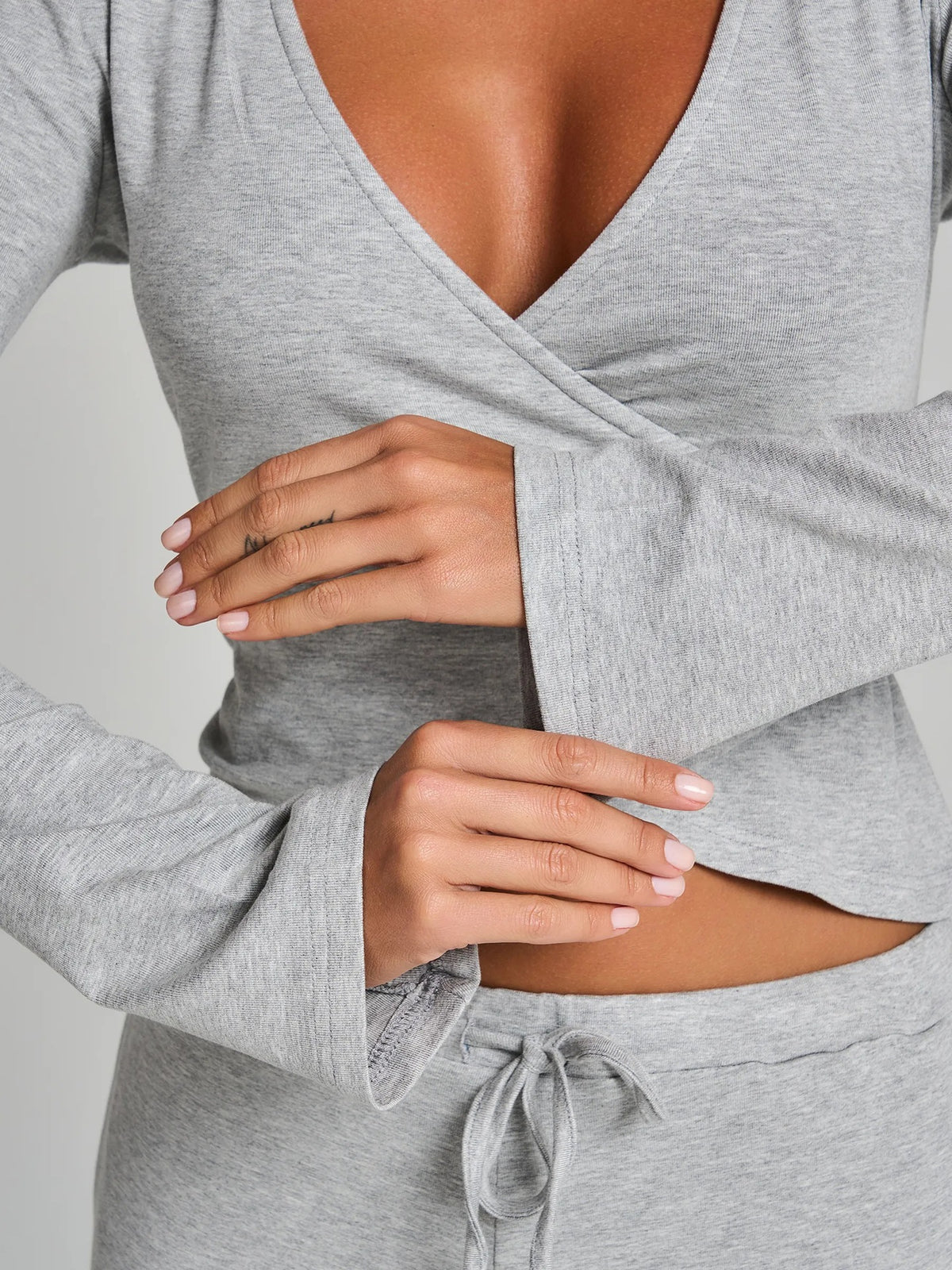 Wrap V‑Neck Tie‑Detail Pajama Set | Women Long Sleeve Top & Drawstring Long Pants Loungewear Sleepwear S‑XL