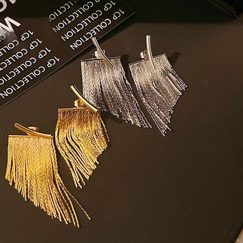 Tassel drop earrings by Yoshan, detail view 2