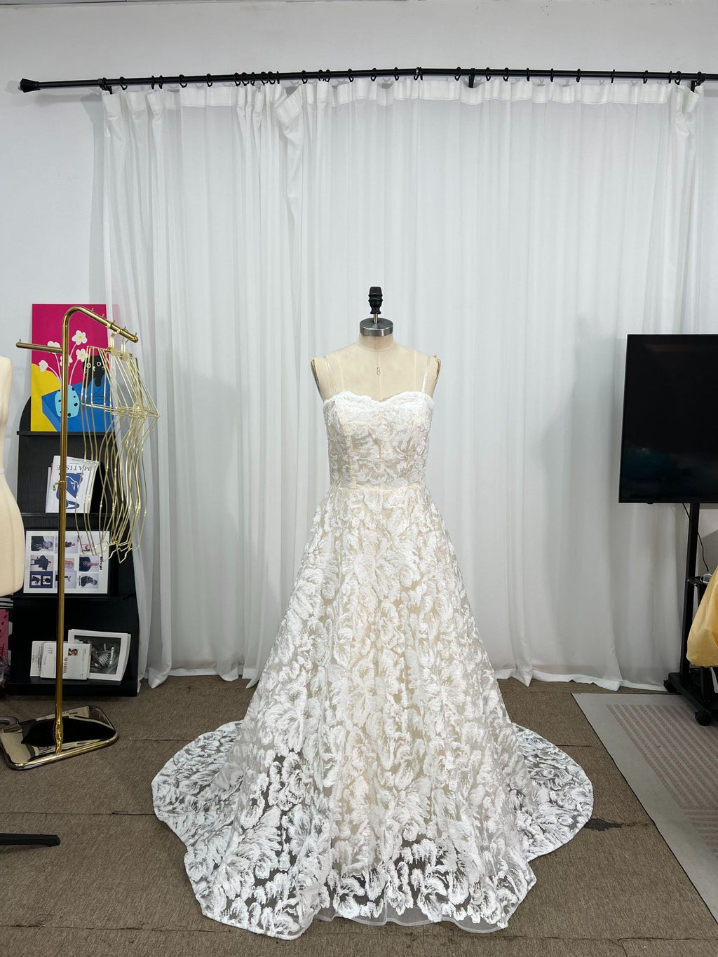 Strapless Floral Lace A-Line Ballgown Wedding Dress | Sweetheart Neck Floor Length Bridal Gown with Embroidery