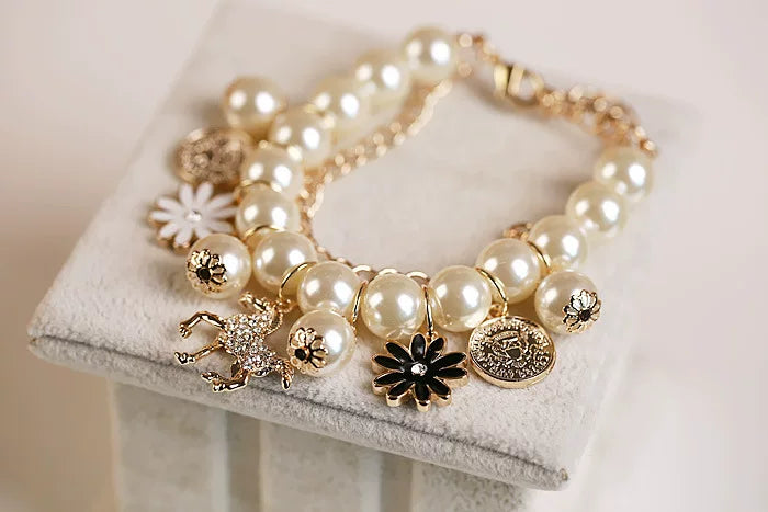 Pearl jewelry set by Yoshan