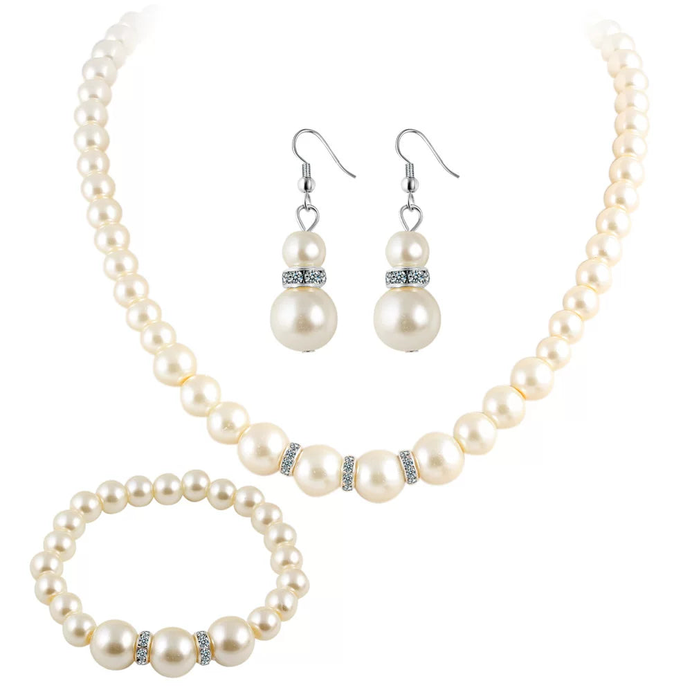 Jewelry set by Yoshan, detail view 2
