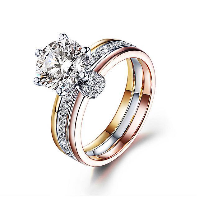 Cubic zirconia ring by Yoshan