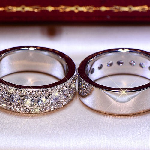 Cubic zirconia ring by Yoshan, detail view 3