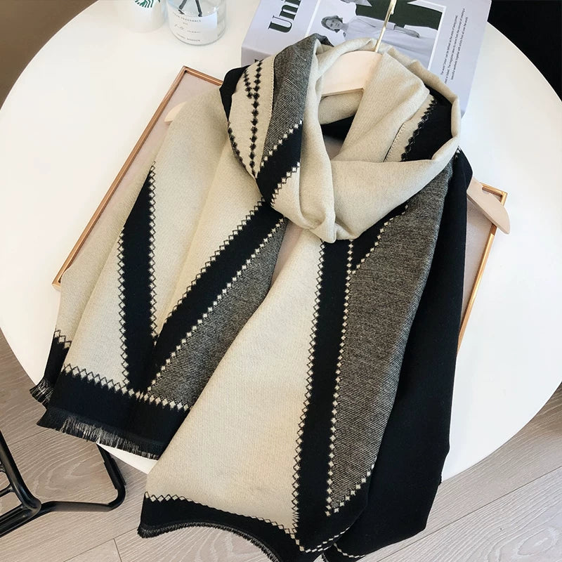 Black/Ivory