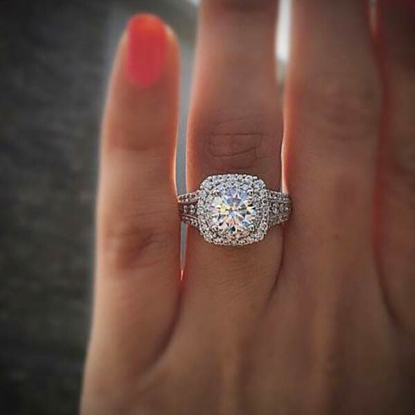 Cubic zirconia ring by Yoshan, detail view 5