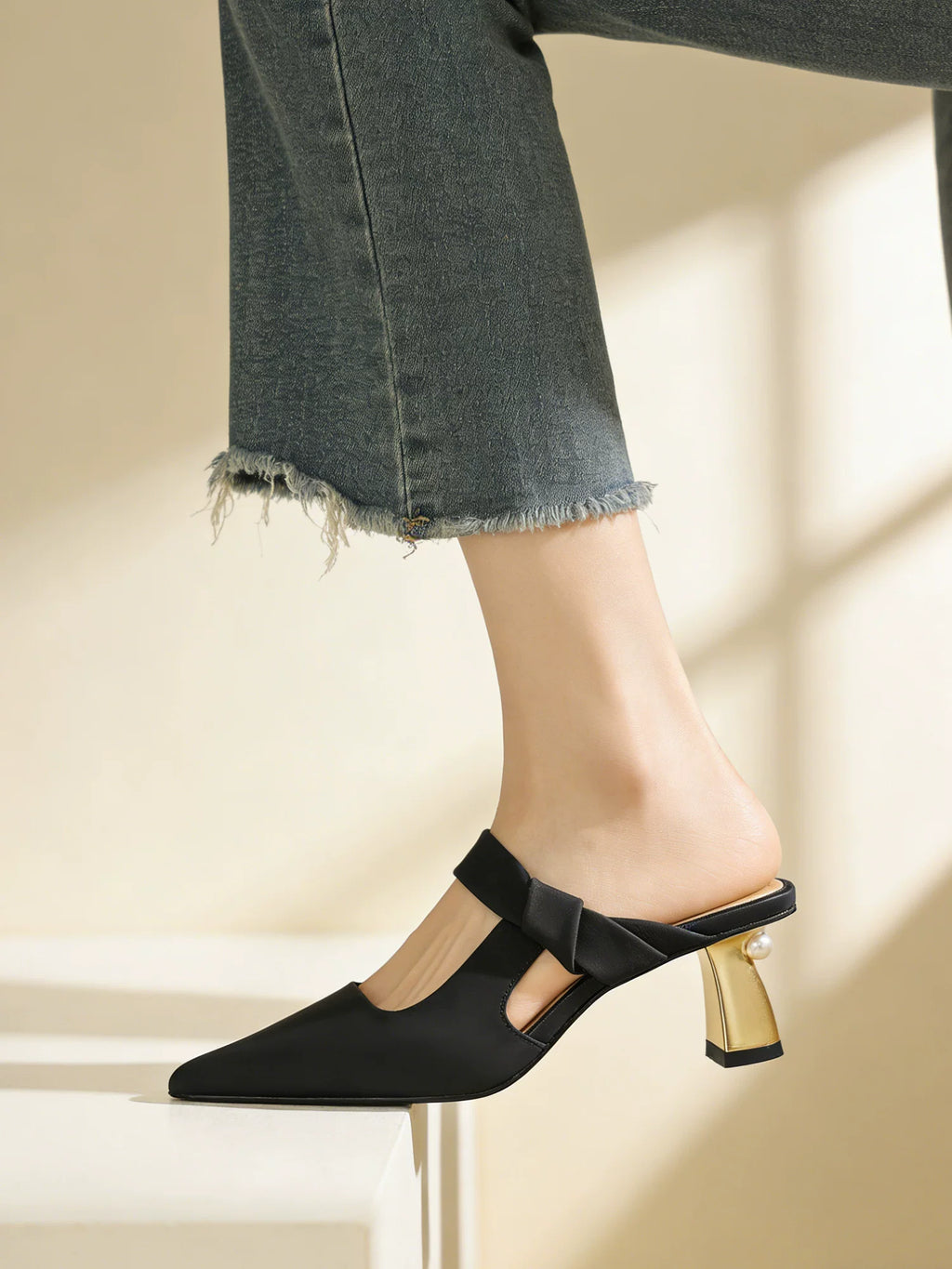 Women's Sandals & Mules photo 2