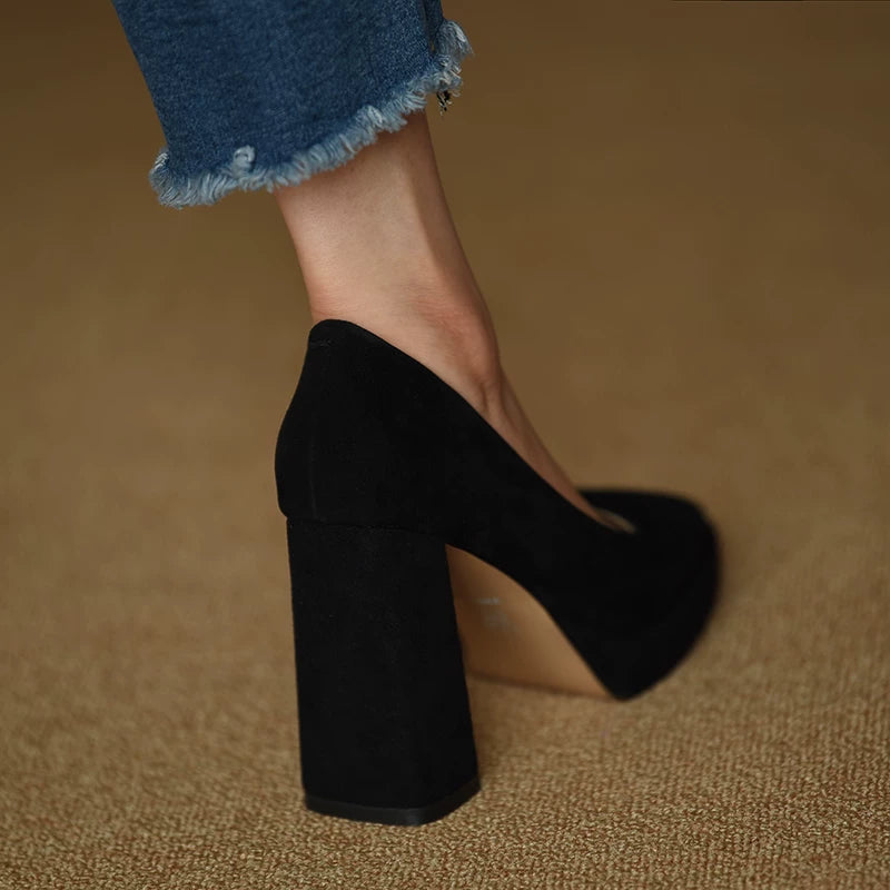 Women's Summer Chunky Sole Platform Block Heel High Heel Retro Pumps Closed-Toe Dress Heels Wedding Guest Cocktail Party