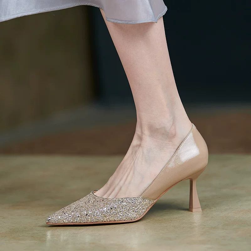 Women's Heels & Pumps photo 1
