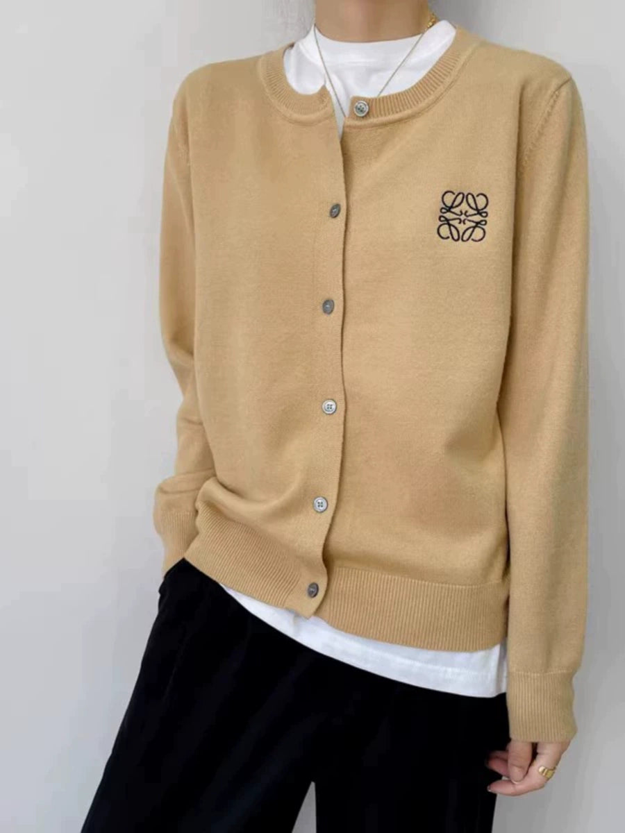 Women's Fall Winter Grey Embroidered Oversized Knit Cardigan Open-Front Sweater for Office Outfits Work and Weekend Spring Everyday Date Night
