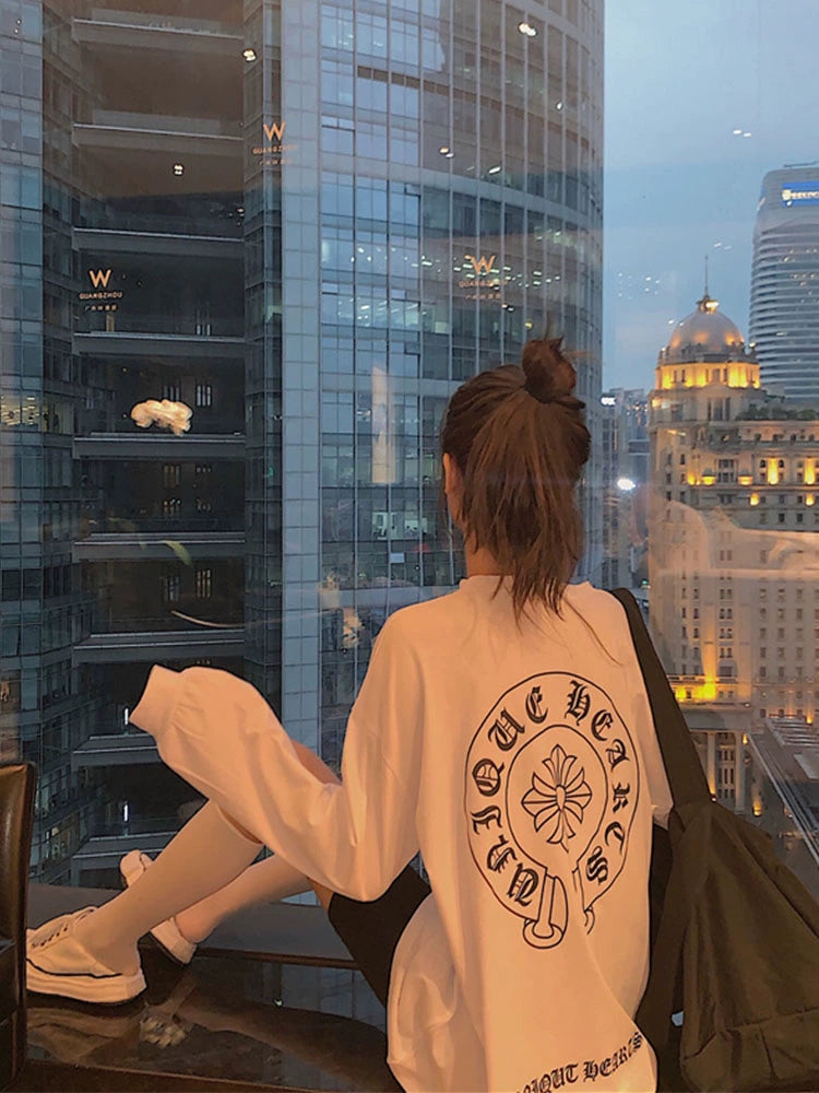 Women's Black Long Sleeve Casual Hoodie Sweatshirt for Layering in Spring Streetwear Fall Travel and Weekend Everyday