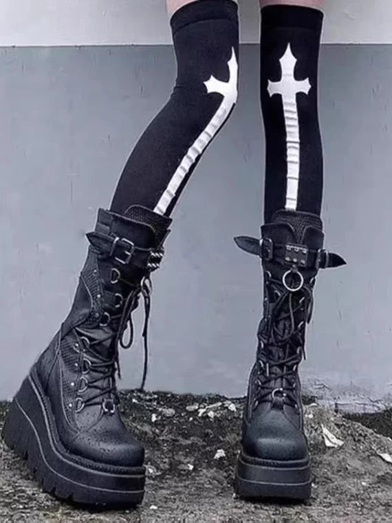 Women's Black Chunky Sole Dark Tall Riding Boots for Fall Outfits Streetwear Winter Office and Weekend Everyday Wear