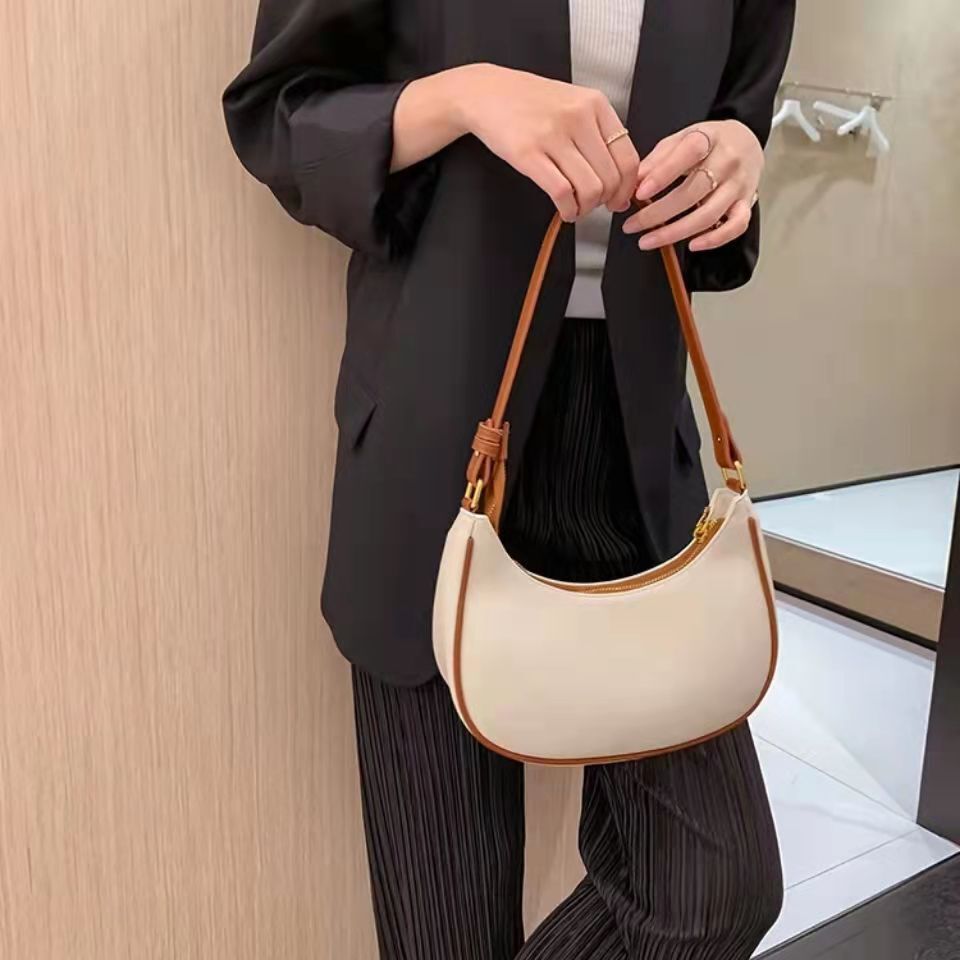 Women's Underarm Bag Crossbody for Travel and Sightseeing Everyday Casual Streetwear Premium Date Night Office