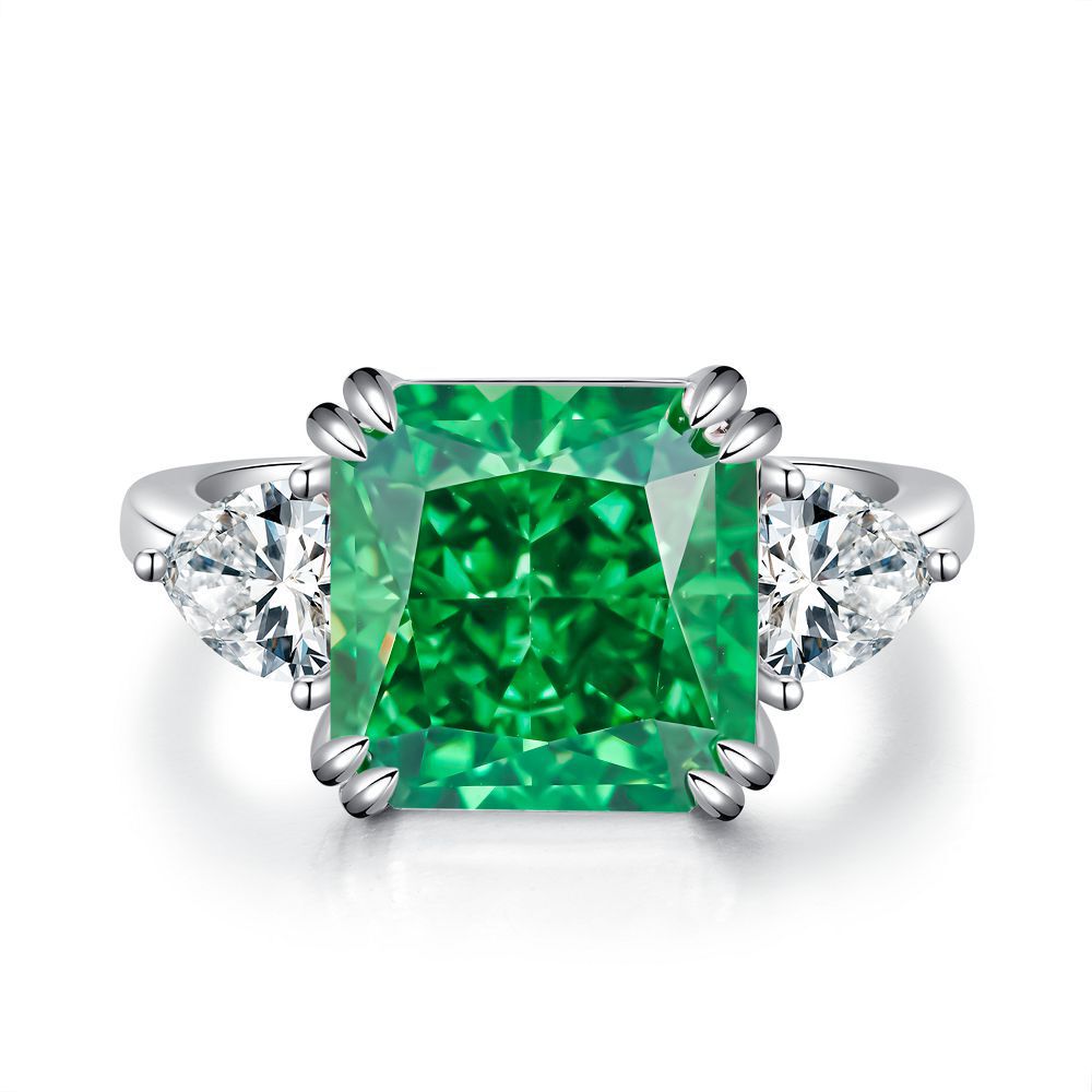 Cubic zirconia ring by Yoshan, detail view 10