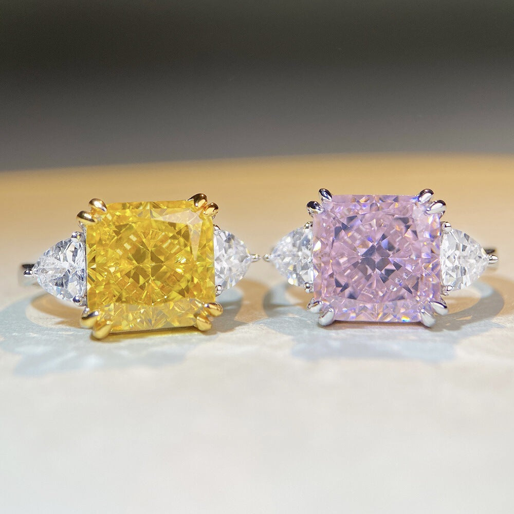 Cubic zirconia ring by Yoshan, detail view 4