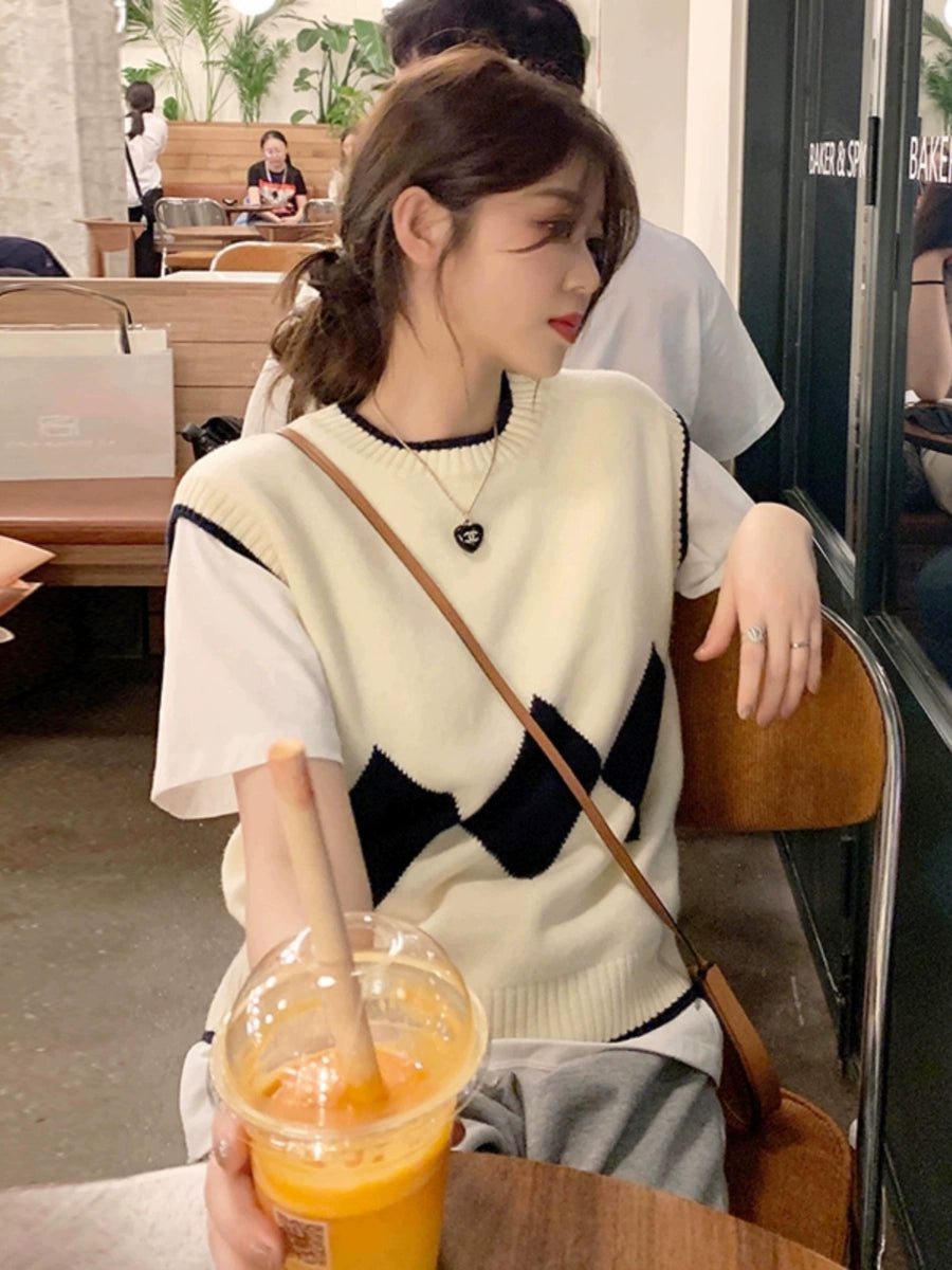 Women's Vest Sleeveless Tweed-Style Sweater Knit Pullover Top for Fall Winter Spring Travel Office Everyday Date Night