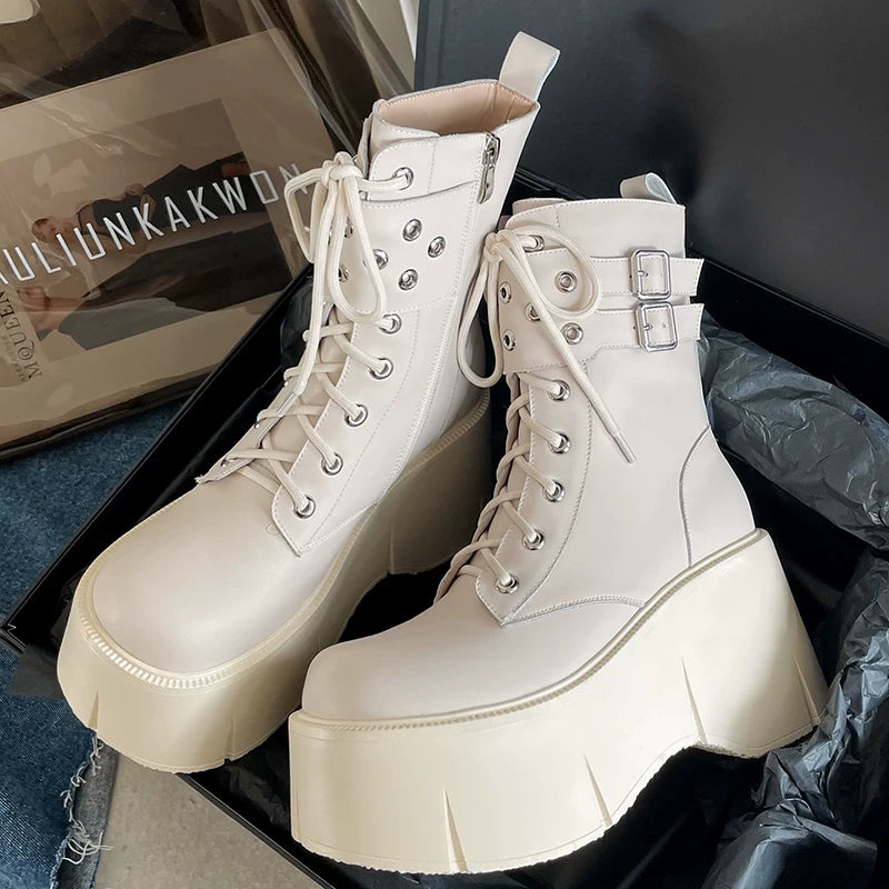 Women's Chunky Sole Leather Fleece-Lined Wedge Moto Boots for Fall Outfits Streetwear Winter Office and Weekend Everyday Wear