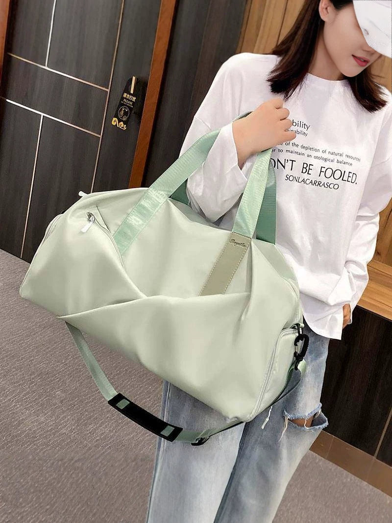 Women's Large-Capacity Travel Duffel Weekend Carry-On Bag for School and Office Work