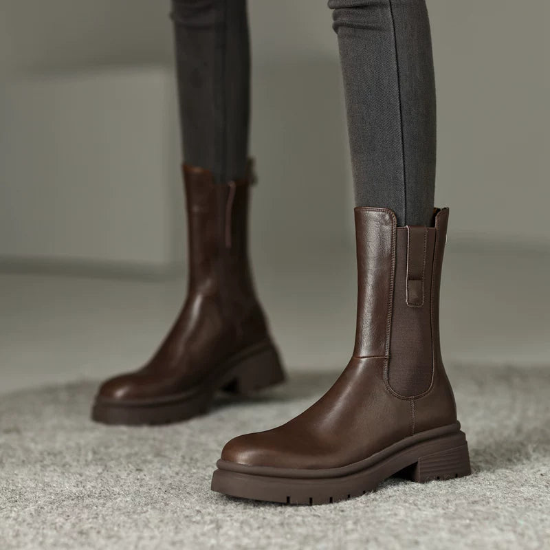Women's Winter Chunky Sole Round Toe Block Heel British-Style Retro Chelsea Boots for Fall Outfits Streetwear Office and Weekend Everyday Wear Date Night