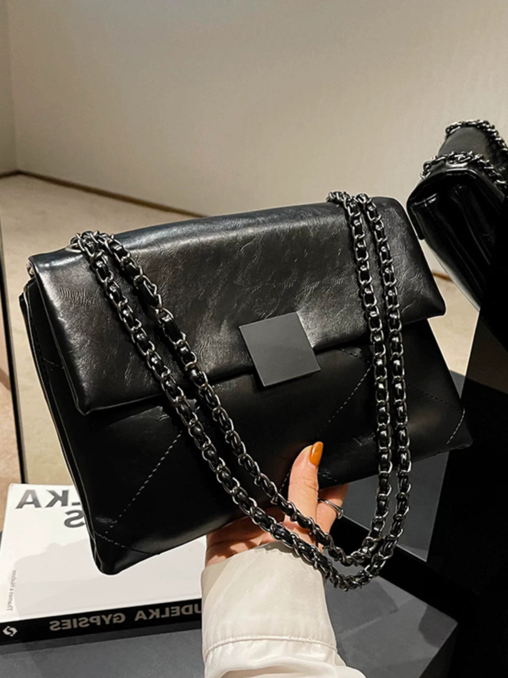 Women's Spring Summer Retro Crossbody Bag Shoulder Purse Handbag Work Travel Everyday Purse