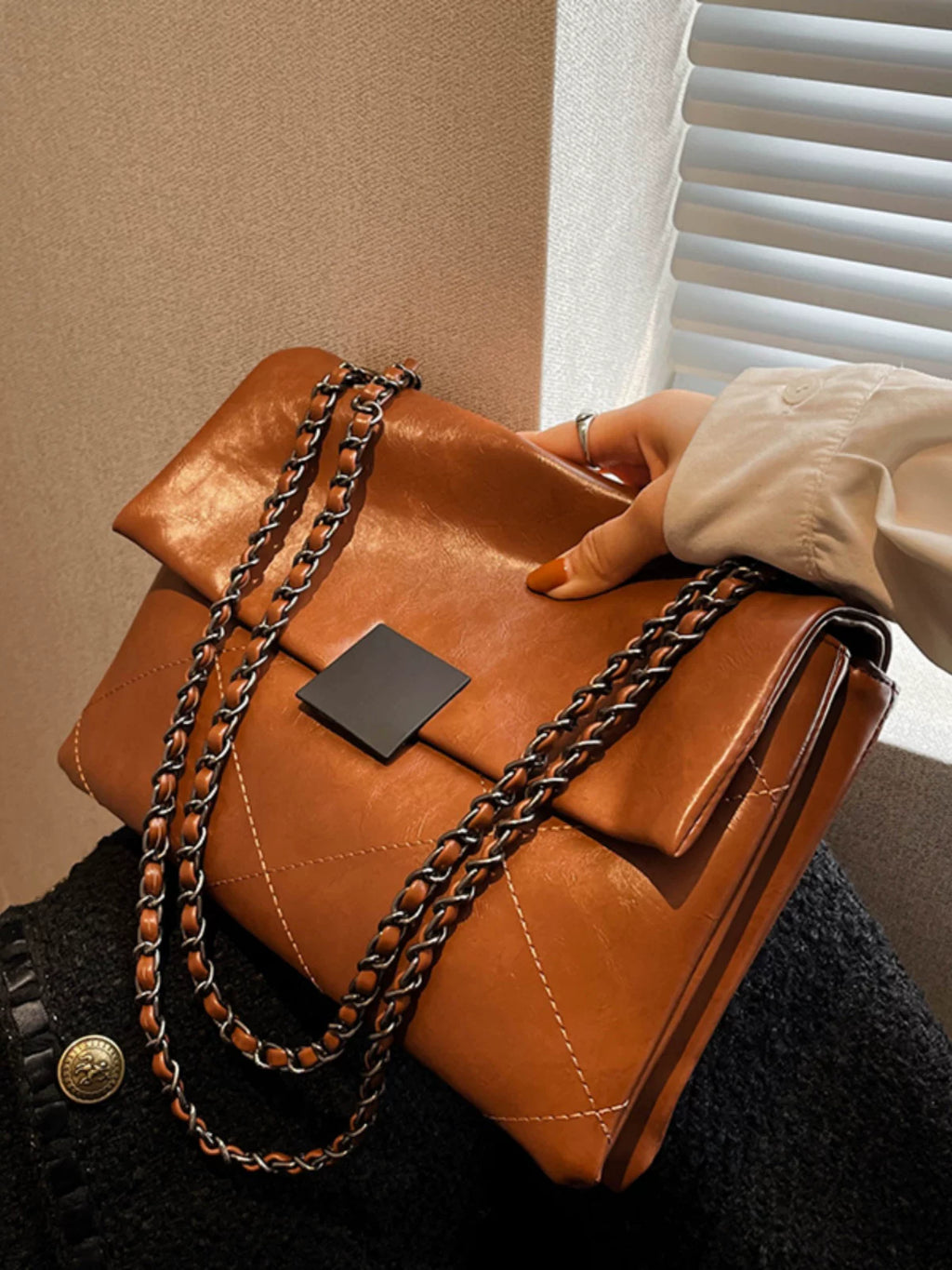 Women's Spring Summer Retro Crossbody Bag Shoulder Purse Handbag Work Travel Everyday Purse