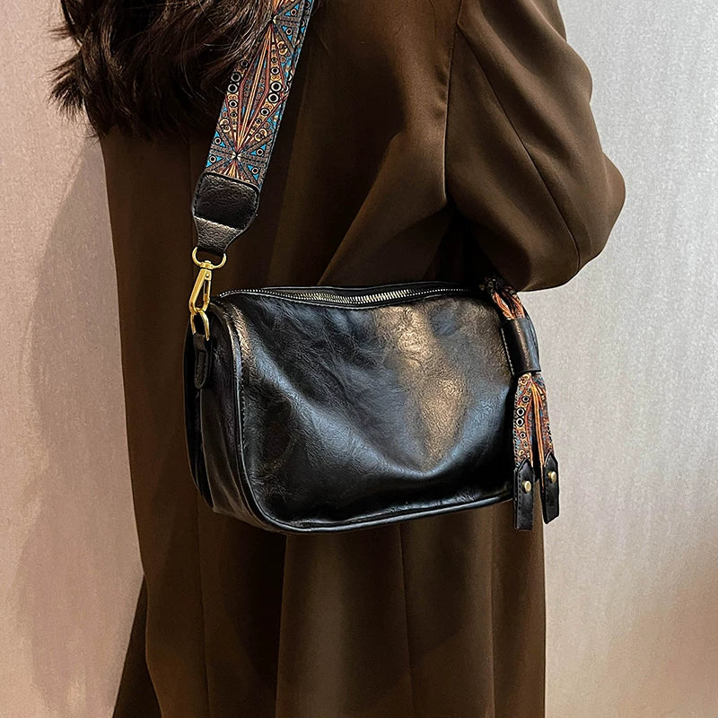 Women's Spring Summer Black Retro Pillow Bag Soft Shoulder Purse Work Travel Everyday Purse