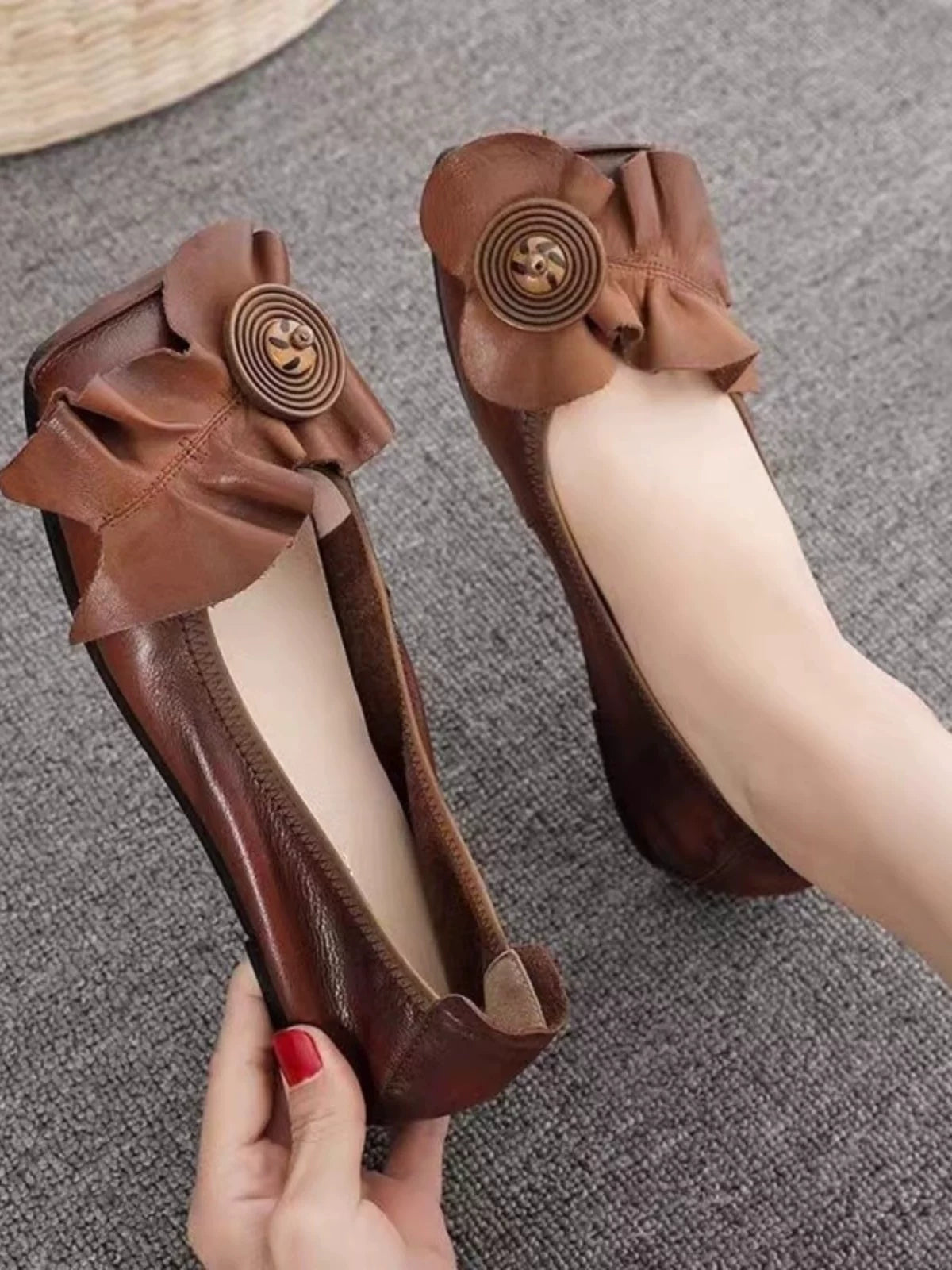 Leather Bow Pumps for Women