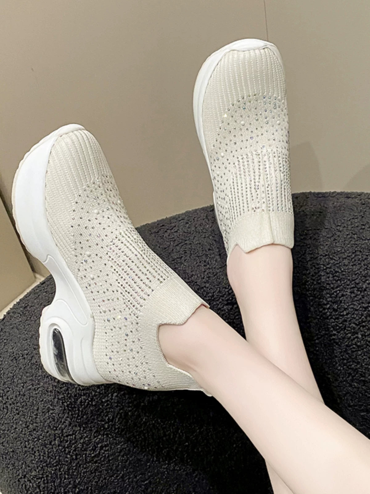 Hidden Lift Breathable Mesh Pumps for Women