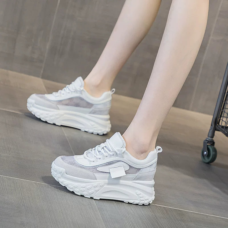 White / 33
