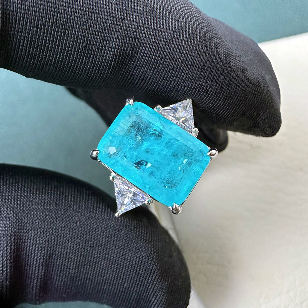 Retro ring by Yoshan, detail view 3