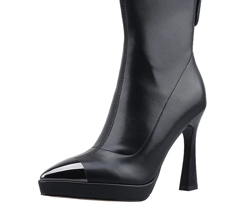 Black leather upper (fleece lining) / EU 34