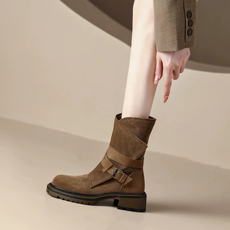Women's Frosted Western Cowboy Brown Chunky Sole Suede Round Toe Block Heel Retro Martin Combat Boots for Fall Outfits Streetwear Winter Office and Weekend