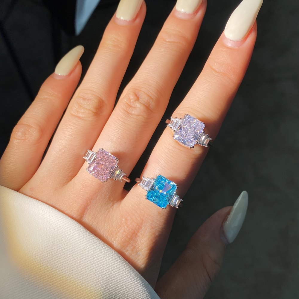 Cubic zirconia French-inspired ring by Yoshan, detail view 2