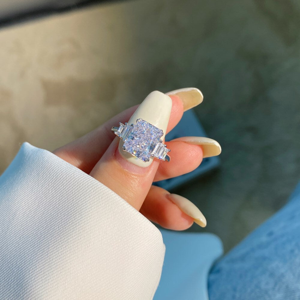 Cubic zirconia French-inspired ring by Yoshan, detail view 4