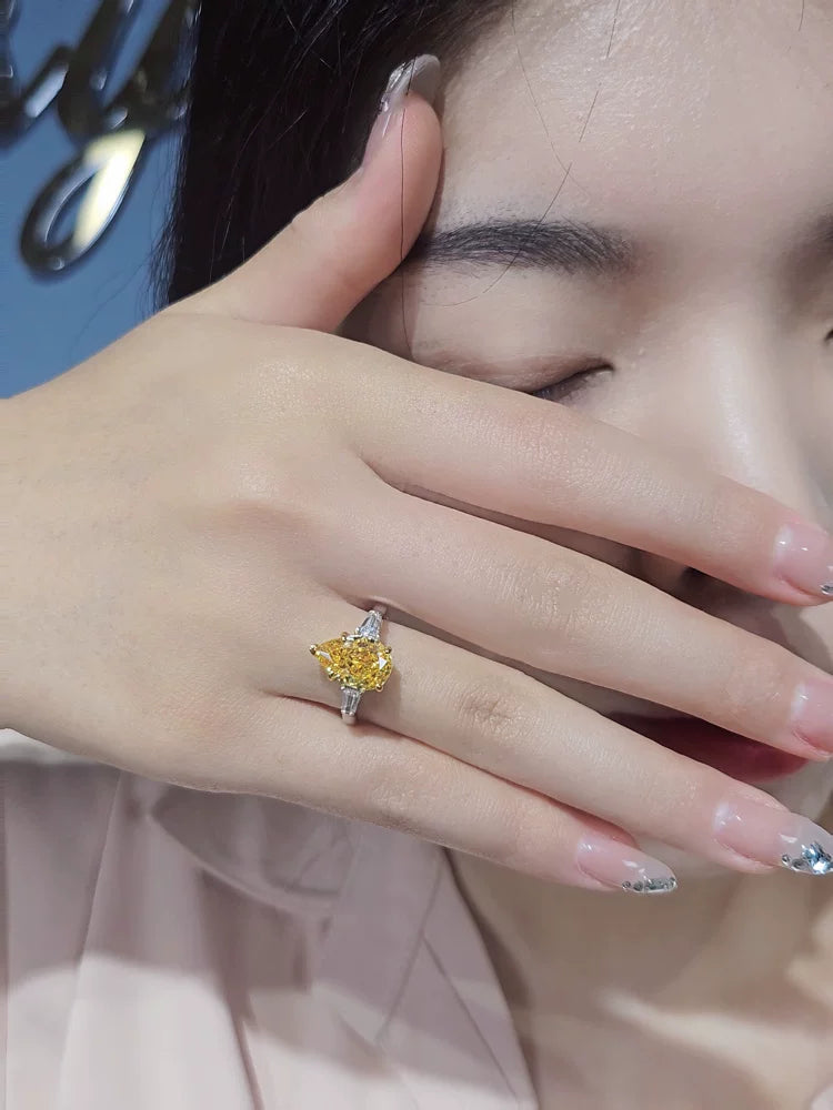 Ring by Yoshan, detail view 2