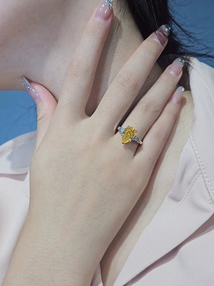Ring by Yoshan, detail view 4