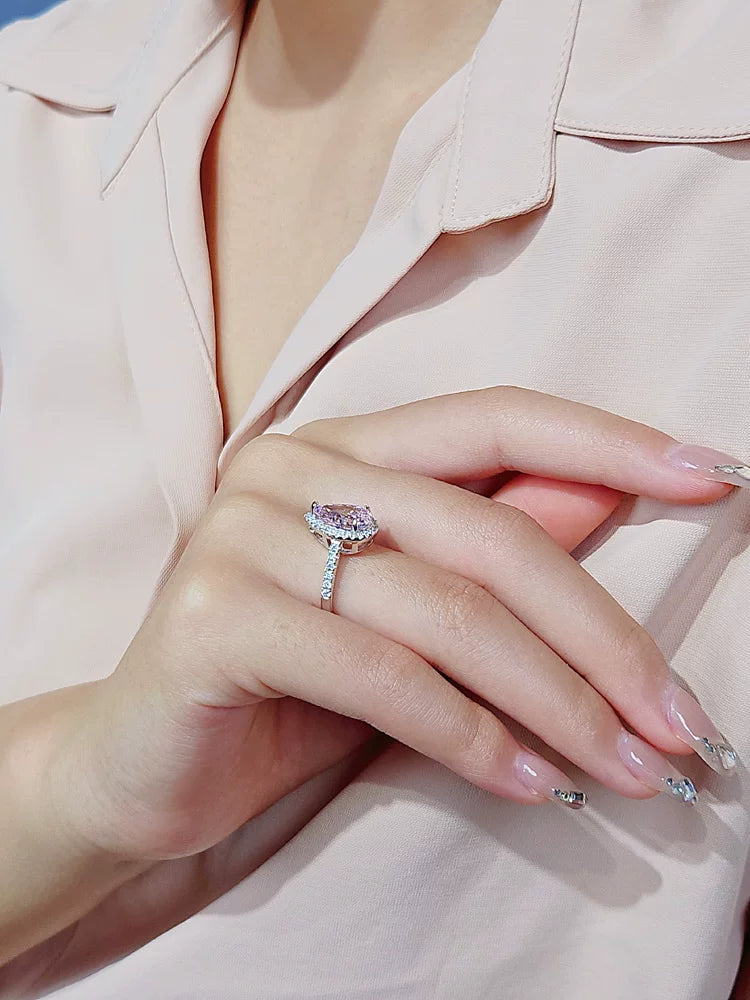 Ring by Yoshan, detail view 3