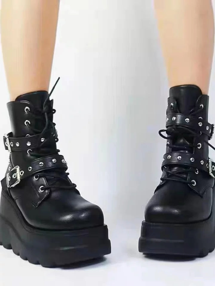 Women's Chunky Sole Cropped Dark Martin Combat Boots for Fall Outfits Streetwear Winter Office and Weekend Everyday Wear