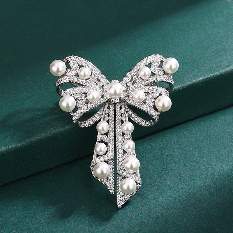 Y pearl ring by Yoshan