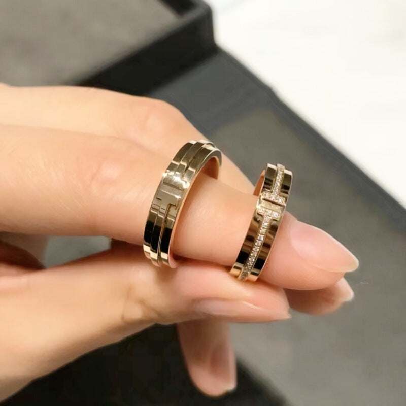 Ring by Yoshan, detail view 4