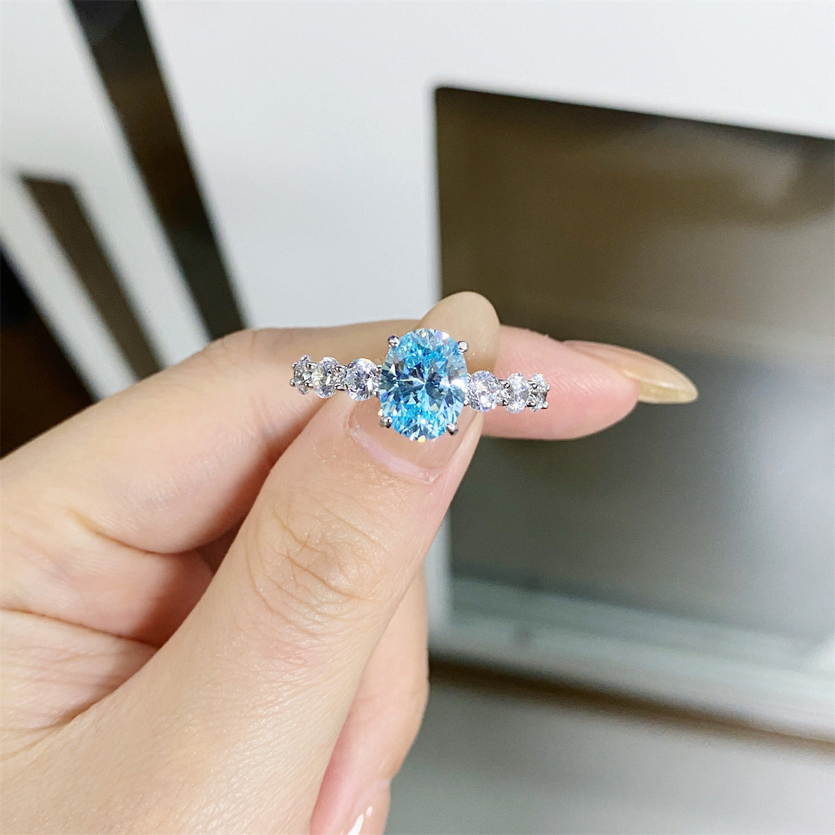 Ring by Yoshan, detail view 4