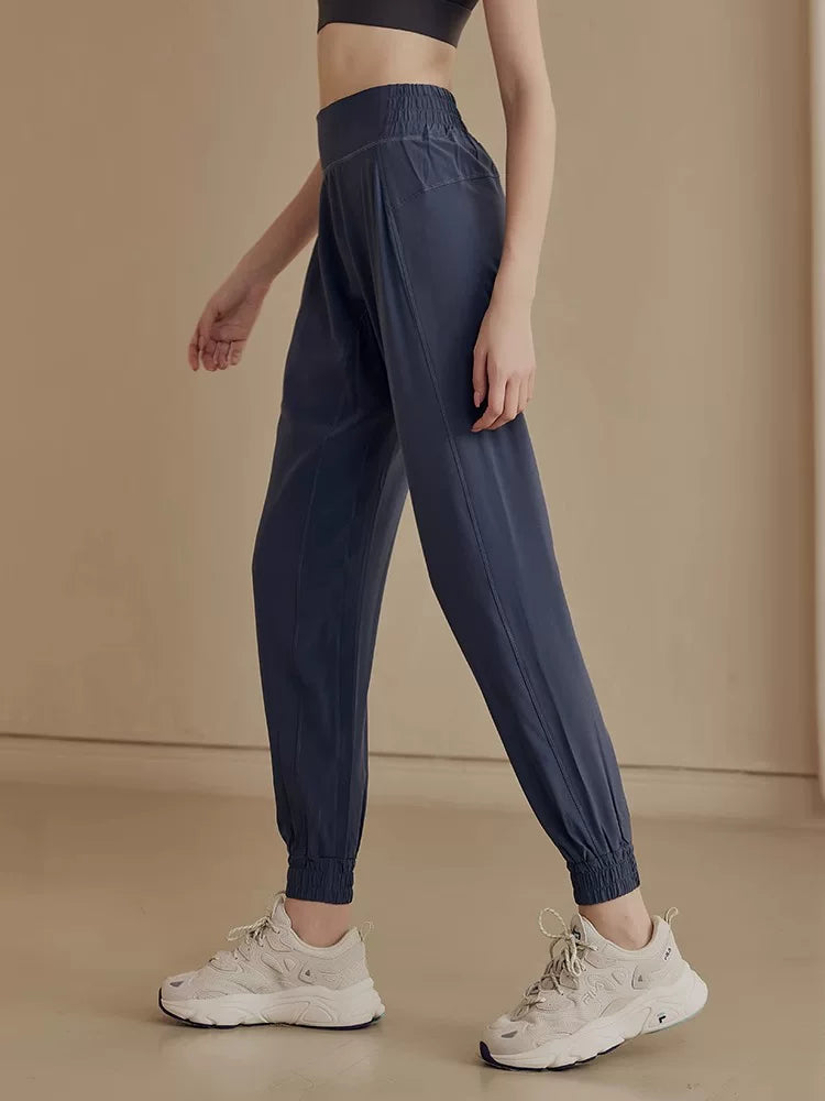 Women's Oversized Slim-fit Casual Yoga Leggings High-waisted Stretch Gym Travel Everyday Slimming Weekend