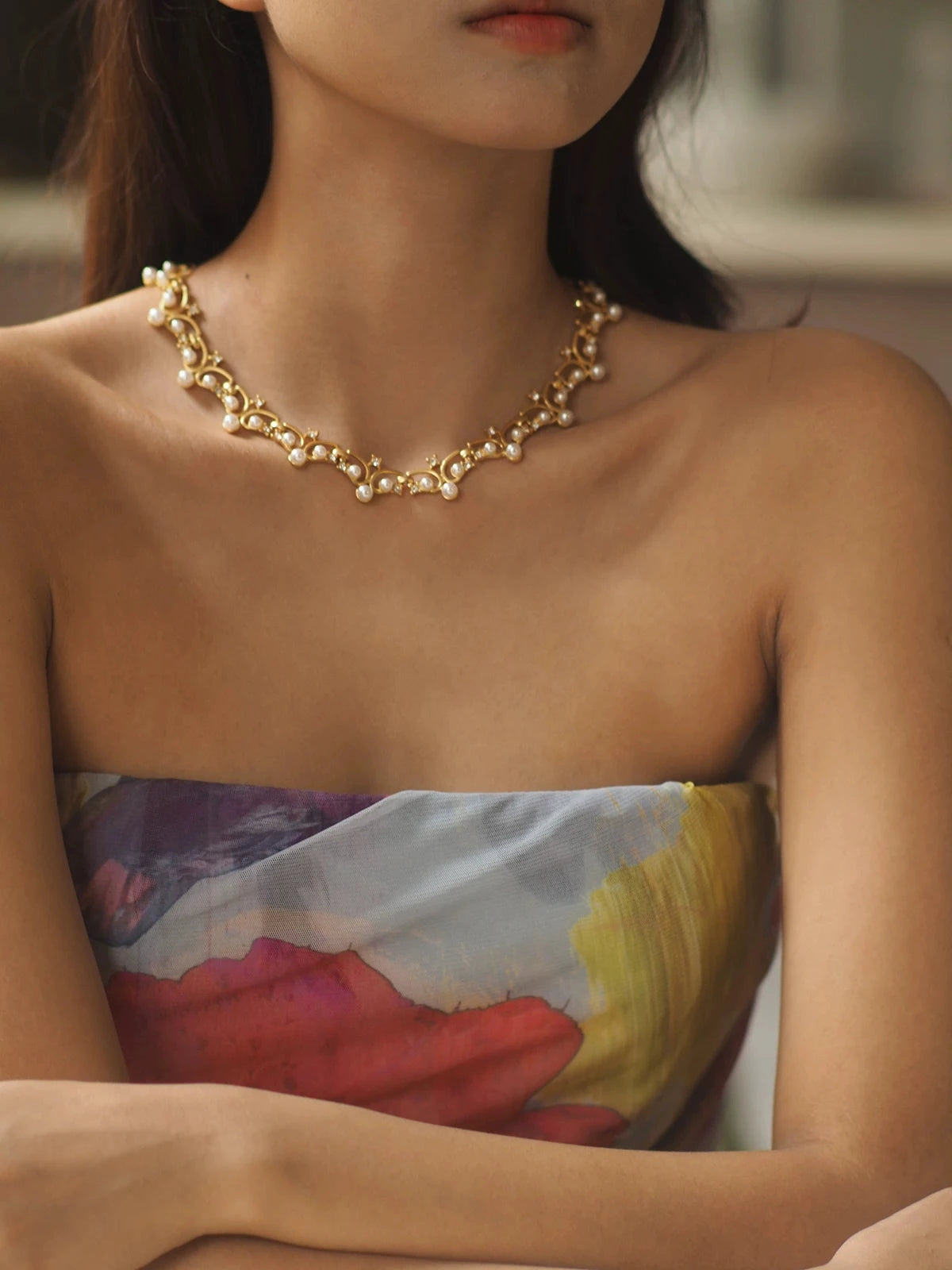 Pearl cutout pendant necklace by Yoshan, detail view 2