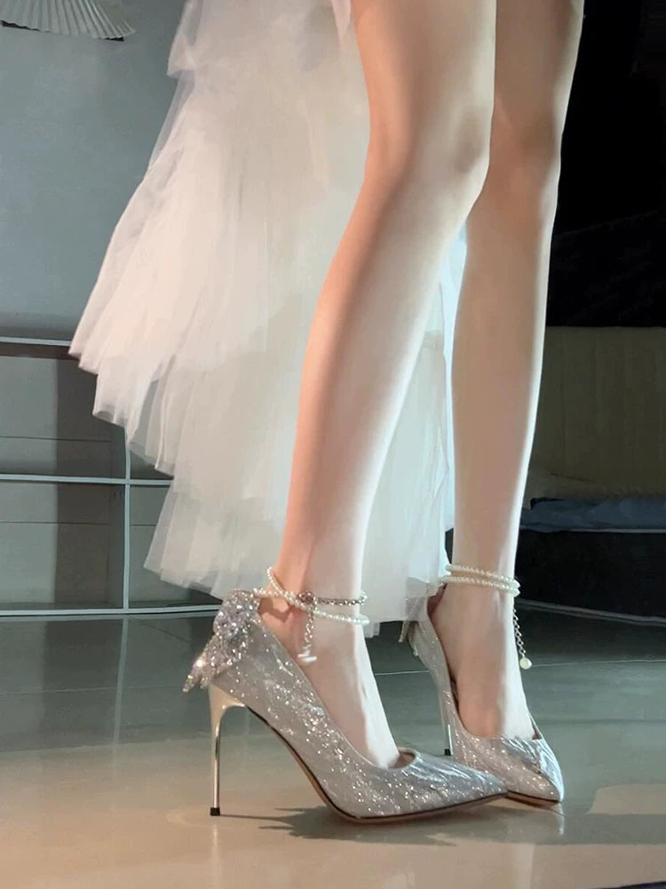 Women's Heels & Pumps photo 1
