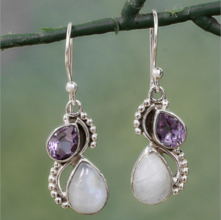 Geometric earrings by Yoshan, detail view 3