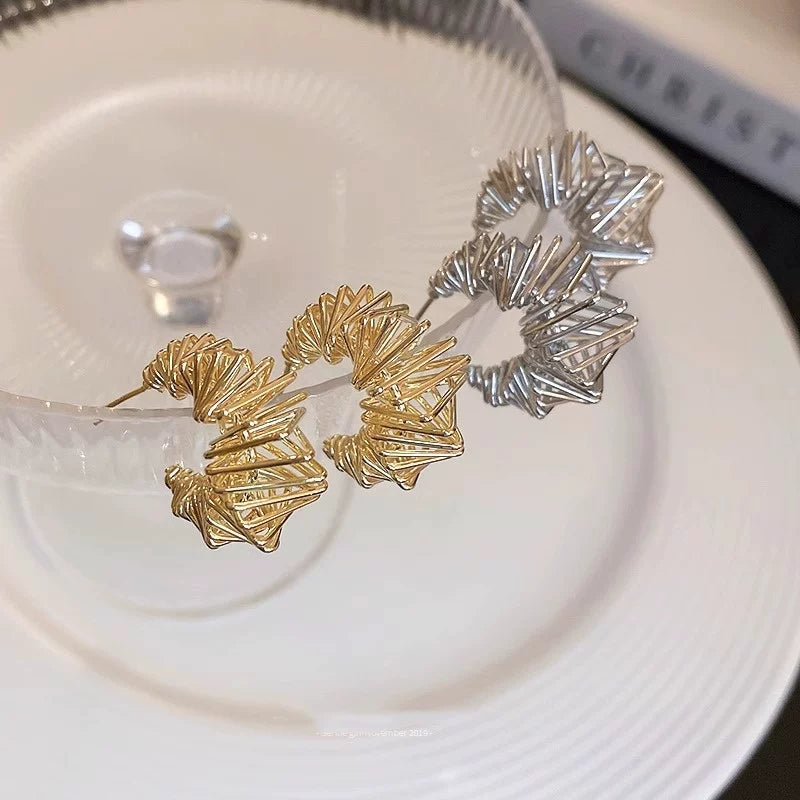 Stud earrings by Yoshan, detail view 2