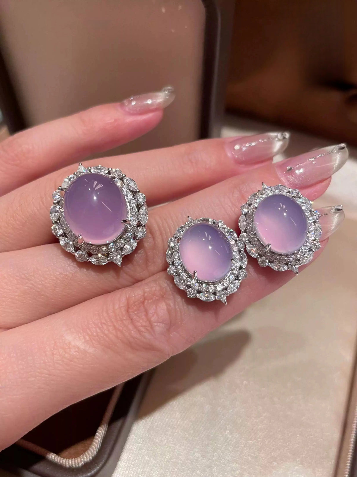 Stud earrings by Yoshan